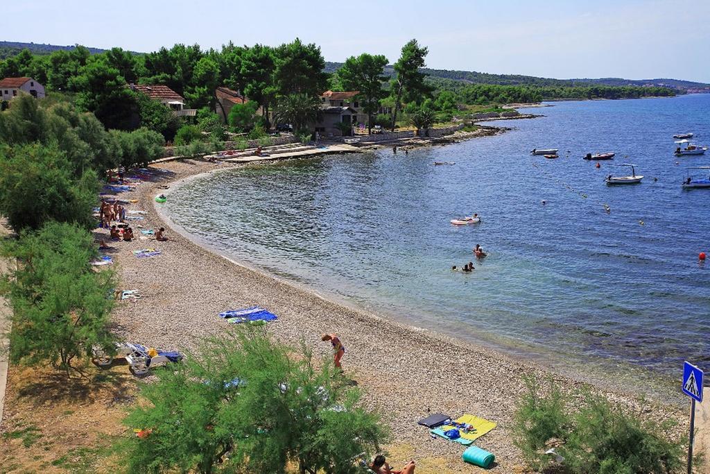 Aparthotel Marina Gromela Mirce Cameră foto