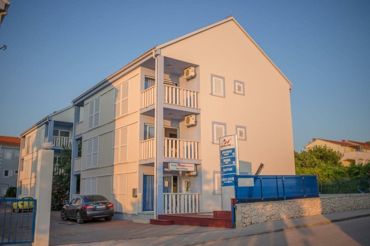 Aparthotel Marina Gromela Mirce Exterior foto